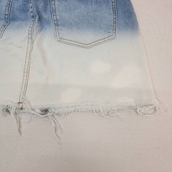L&M Black Label Size Medium Ombre Cutoff mini Skirt Denim G12 - Picture 3 of 7